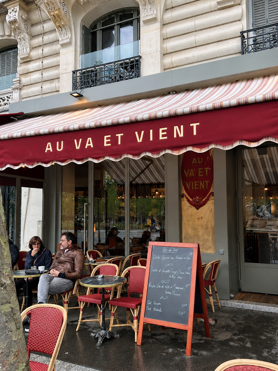 Au Va et Vient — vue du restaurant
